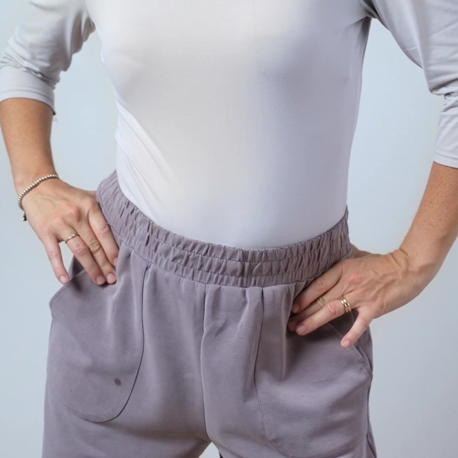 Prima lezione pratica del Videocorso preparto online di dr-silva.com creato per te dall'ostetrica, osteopata e nutrizionista