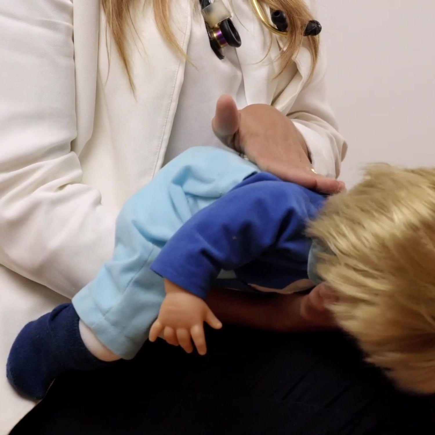 videocorso online su come eseguire le manovre di disostruzione pediatrica sul neonato e nel bambino